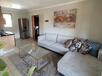 2 Bedroom Apartment To Rent in Johannesburg - Isgv.webp