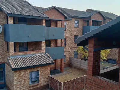 2 Bedroom Apartment To Rent in Midrand - cCor.webp