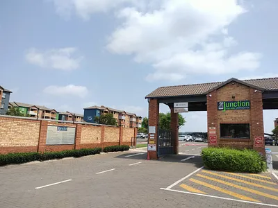 2 Bedroom Apartment To Rent in Centurion - D8bp.webp