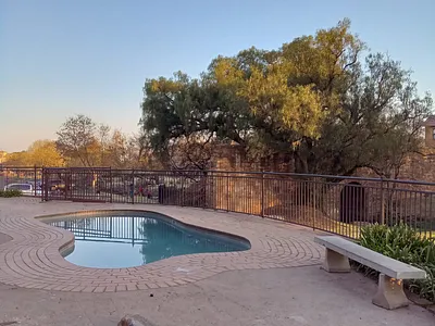 2 Bedroom Apartment For Sale in Germiston - Uk5X.webp