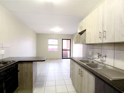 2 Bedroom Apartment To Rent in Centurion - XgN9.webp