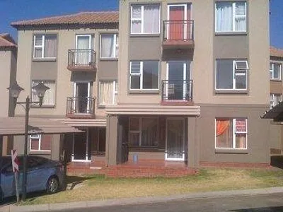 2 Bedroom Apartment To Rent in Johannesburg - 7ZJg.webp