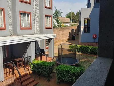 2 Bedroom Apartment To Rent in Germiston - jzsR.webp
