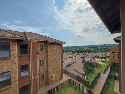 1 Bedroom Apartment To Rent in Randburg - IXJl.webp