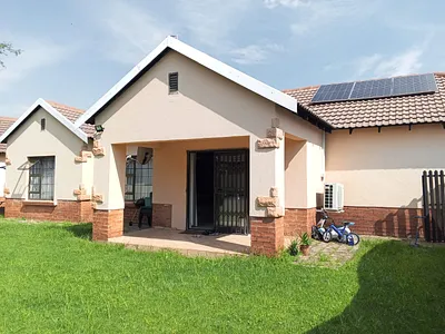 3 Bedroom Townhouse To Rent in Pretoria - img
