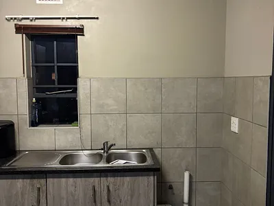 2 Bedroom Apartment For Sale in Pretoria - img