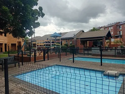 2 Bedroom Apartment For Sale in Pretoria - s8ER.webp