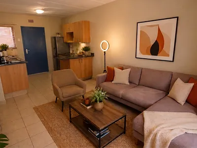 2 Bedroom Apartment For Sale in Pretoria - QW6n.webp