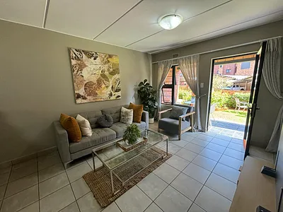 2 Bedroom Apartment To Rent in Pretoria - 16eL.webp