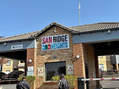 1 Bedroom Apartment To Rent in Midrand - RjAF.webp