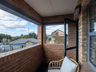 2 Bedroom Apartment To Rent in Midrand - 5Bia.webp