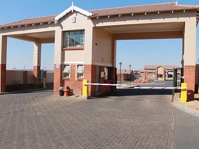 1 Bedroom Apartment To Rent in Kempton Park - MjVQ.webp