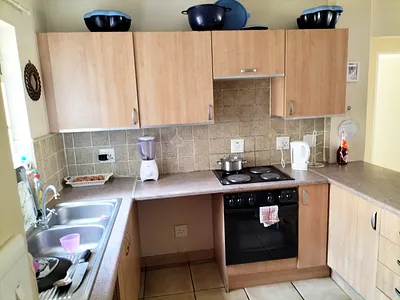 2 Bedroom Apartment To Rent in Germiston - OvfE.webp