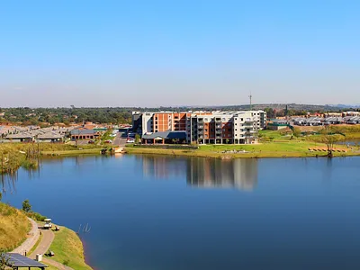 2 Bedroom Apartment To Rent in Pretoria - Rrhf.webp