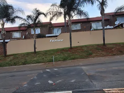 2 Bedroom Apartment To Rent in Centurion - zXVw.webp