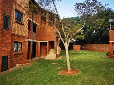 2 Bedroom Apartment To Rent in Pretoria - IcfN.webp