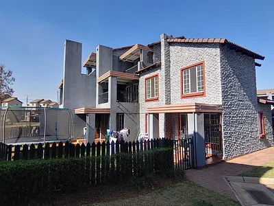 2 Bedroom Apartment To Rent in Germiston - yQj3.webp