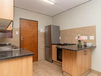 1 Bedroom Apartment To Rent in Johannesburg - Jioo.webp