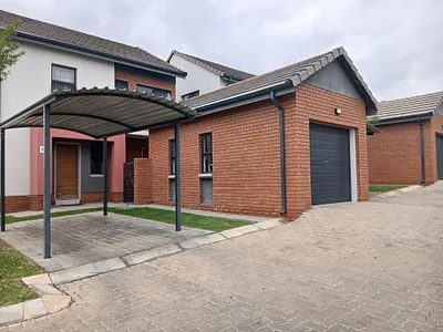 3 Bedroom Apartment To Rent in Centurion - oSG4.webp