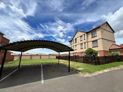 2 Bedroom Apartment To Rent in Kempton Park - 0G0Z.webp