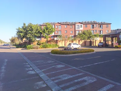 2 Bedroom Apartment To Rent in Pretoria - tXvD.webp