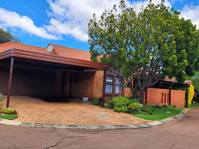3 Bedroom House For Sale in Pretoria - q11I.webp