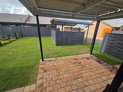 1 Bedroom Townhouse To Rent in Pretoria - JxaN.webp