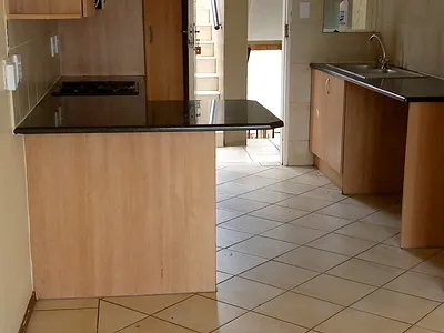 2 Bedroom Apartment For Sale in Pretoria - wfLJ.webp
