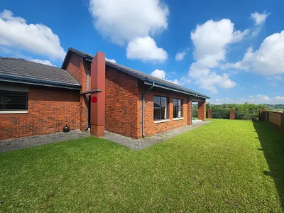 3 Bedroom Townhouse For Sale in Randburg - hHe2.webp