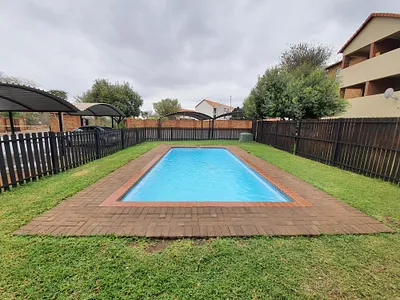 2 Bedroom Apartment To Rent in Lephalale - Jbj9.webp