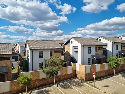 3 Bedroom Apartment To Rent in Centurion - alcg.webp