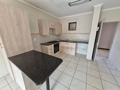 1 Bedroom Apartment To Rent in Centurion - LYSm.webp