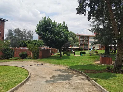 2.5 Bedroom Apartment To Rent in Germiston - 7EuS.webp