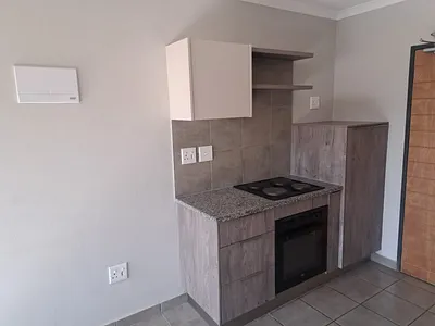 2 Bedroom Apartment To Rent in Pretoria - bjwm.webp