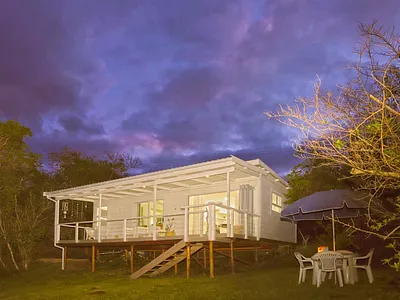 2 Bedroom House For Sale in Morgans Bay - Poop.webp