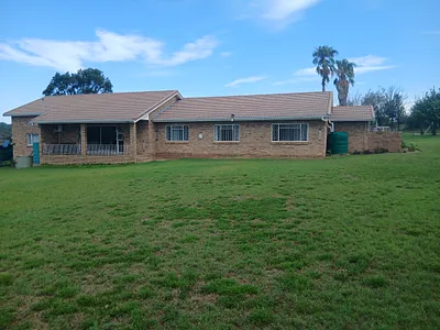 3 Bedroom House For Sale in King Williams Town - img