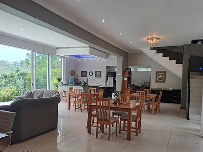10 Bedroom House For Sale in East London - Bzb1.webp