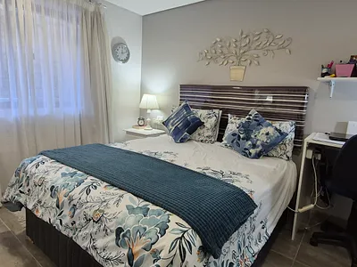 3 Bedroom Apartment For Sale in Mossel Bay - xaTE.webp
