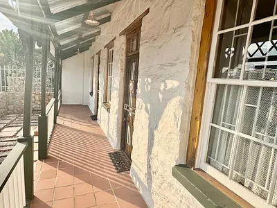 2 Bedroom House For Sale in Mossel Bay - iNSY.webp