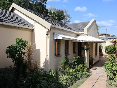 3 Bedroom House For Sale in Pinetown - img