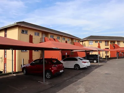 1 Bedroom Apartment For Sale in Pinetown - IXzL.webp