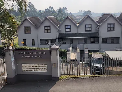1 Bedroom Apartment To Rent in Pinetown - QvKM.webp