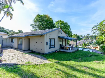 3 Bedroom House For Sale in Pinetown - 7AT5.webp