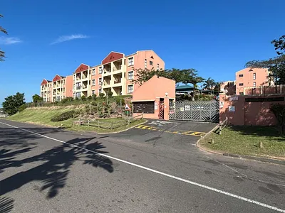 2 Bedroom Apartment To Rent in Pinetown - uj7G.webp