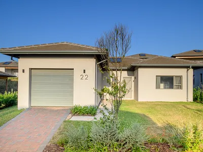 2 Bedroom House For Sale in Umhlanga - dAWi.webp