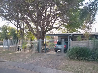 3 Bedroom House For Sale in Pretoria - G0Vf.webp