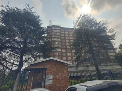 3 Bedroom Apartment For Sale in Pretoria - o8F2.webp