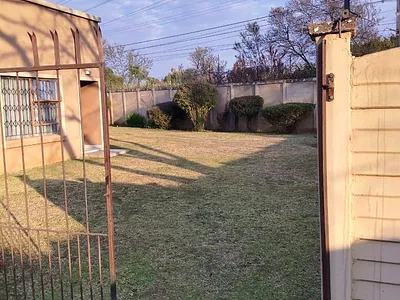 2 Bedroom House To Rent in Pretoria - cvUd.webp