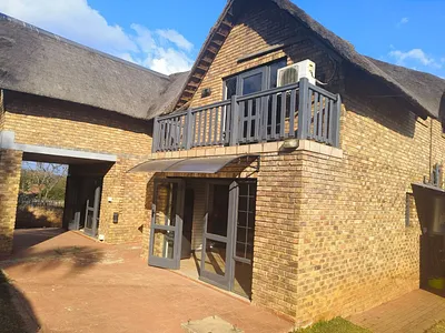 3 Bedroom House For Sale in Pretoria - zzxV.webp