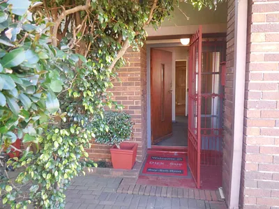 Commercial Property To Rent in Pretoria - RCJZ.webp
